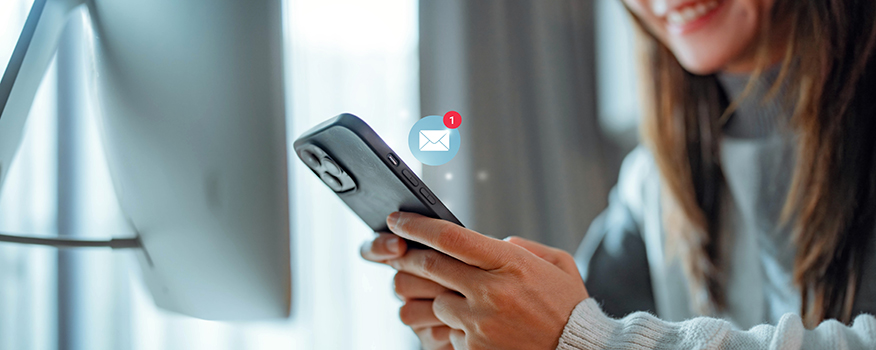 Patient receiving email notification